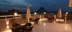 Phoenix Pyramids View Inn